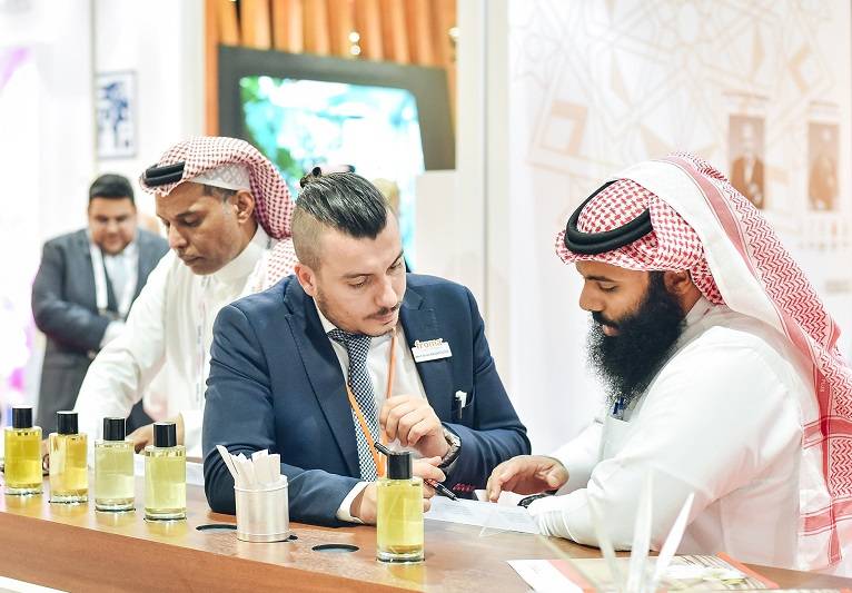 yworld Saudi Arabia）– 完整概览AG真人